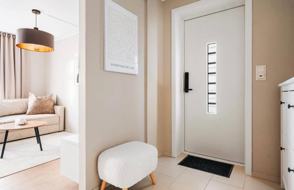 Leilighet I Bergens Vakreste Gate - Nydelig Utsikt Over Innseilingen Til Bergen! Exterior photo